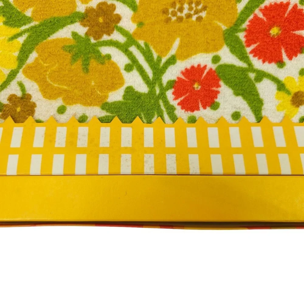 Vintage MCM Golden Crown Quality Decorative Towel Washcloth Cotton Floral NOS
